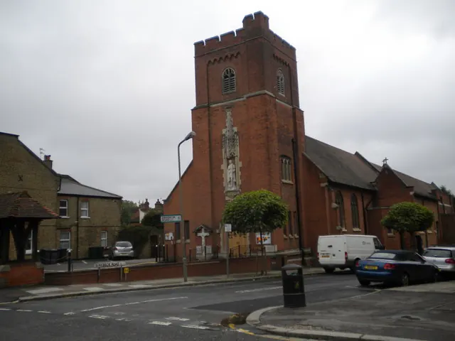 Photograph of Church of St Alban's, North Finchley