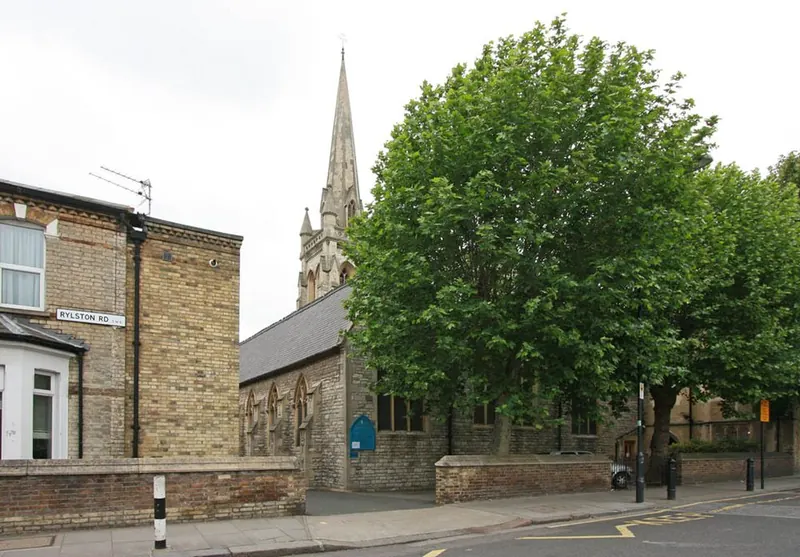 Photograph of Church of St Thomas of Canterbury, Fulham