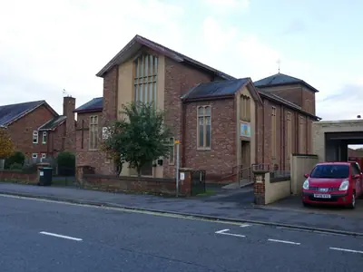 Holy Cross, Hucknall