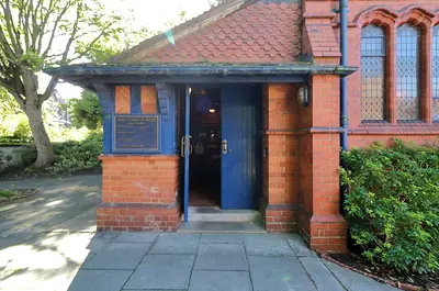 Holy Name of Jesus - Oxton