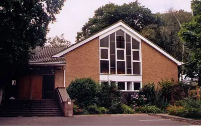 Holy Redeemer Church, Highcliffe