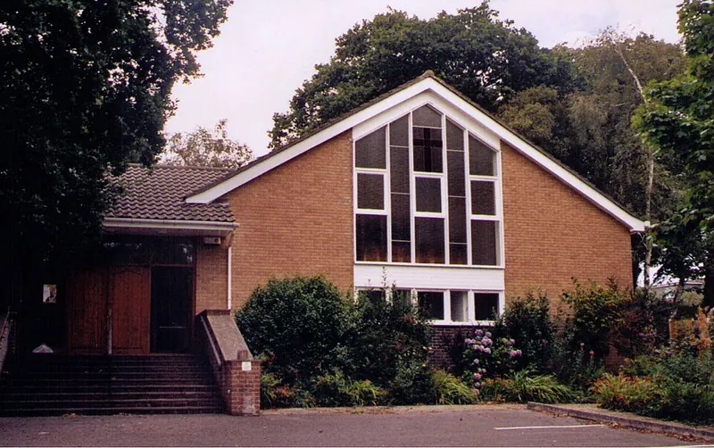 Photograph of Holy Redeemer Church, Highcliffe