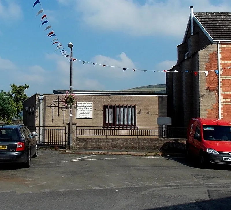 Photograph of Our Lady of Perpetual Succour and St Nicholas