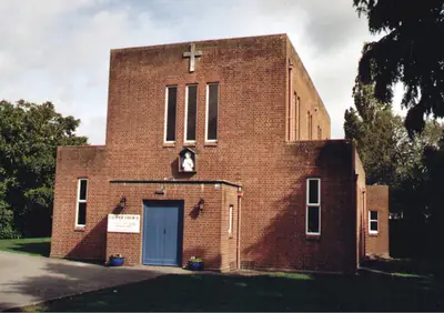 Sacred Heart & Saint Thérèse, Ringwood