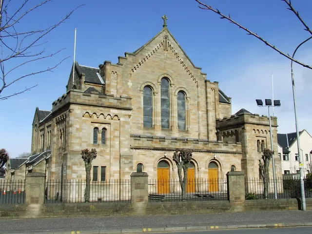 Photograph of Saint Mirin's Cathedral, Paisley