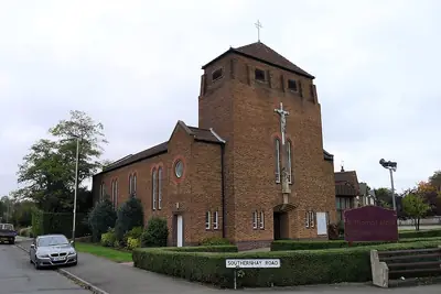 Saint Thomas More, Knighton