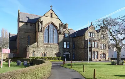 SS Peter and Paul, Crosby