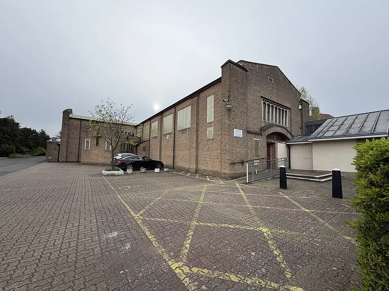 Photograph of St. Gregory's Church, Earlsfield