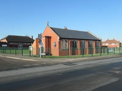 St Joseph and St Teresa, Woodlands