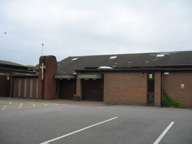 Photograph of St Saviour - Ellesmere