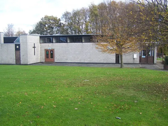 Photograph of St. Simon Stock, Walderslade