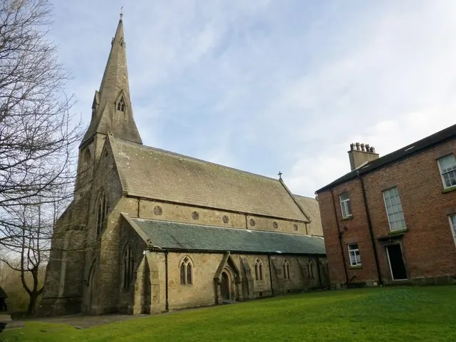 Photograph of Sts.Thomas and Elizabeth